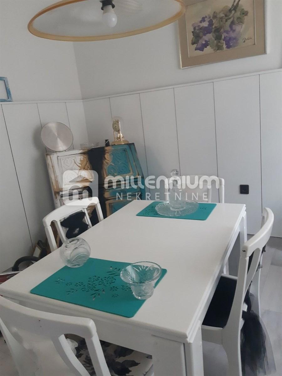 Apartma Na predaj - PRIMORSKO-GORANSKA CRIKVENICA