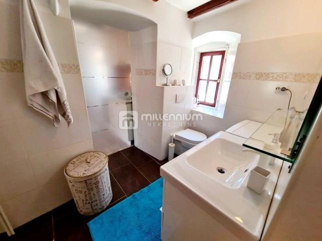 Apartment Zu verkaufen - PRIMORSKO-GORANSKA Cres