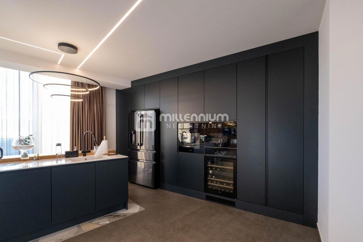 Appartement À vendre - PRIMORSKO-GORANSKA OPATIJA