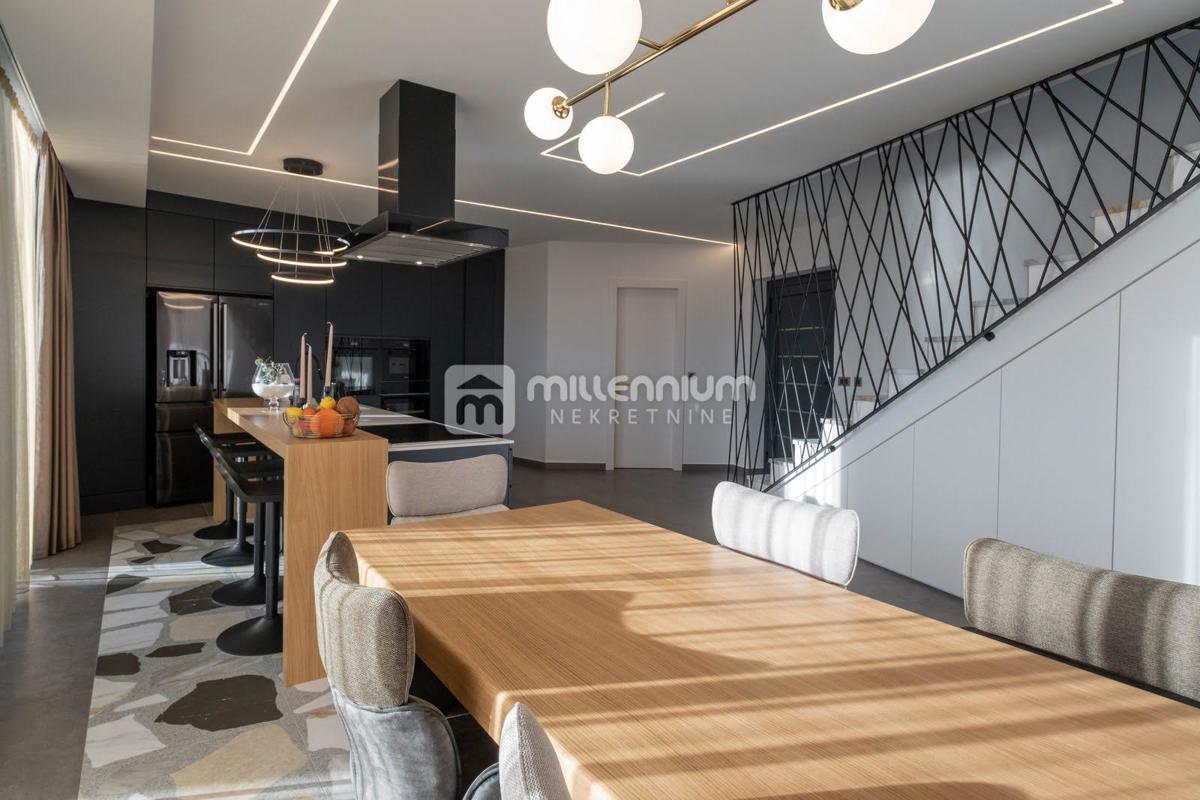 Appartement À vendre - PRIMORSKO-GORANSKA OPATIJA