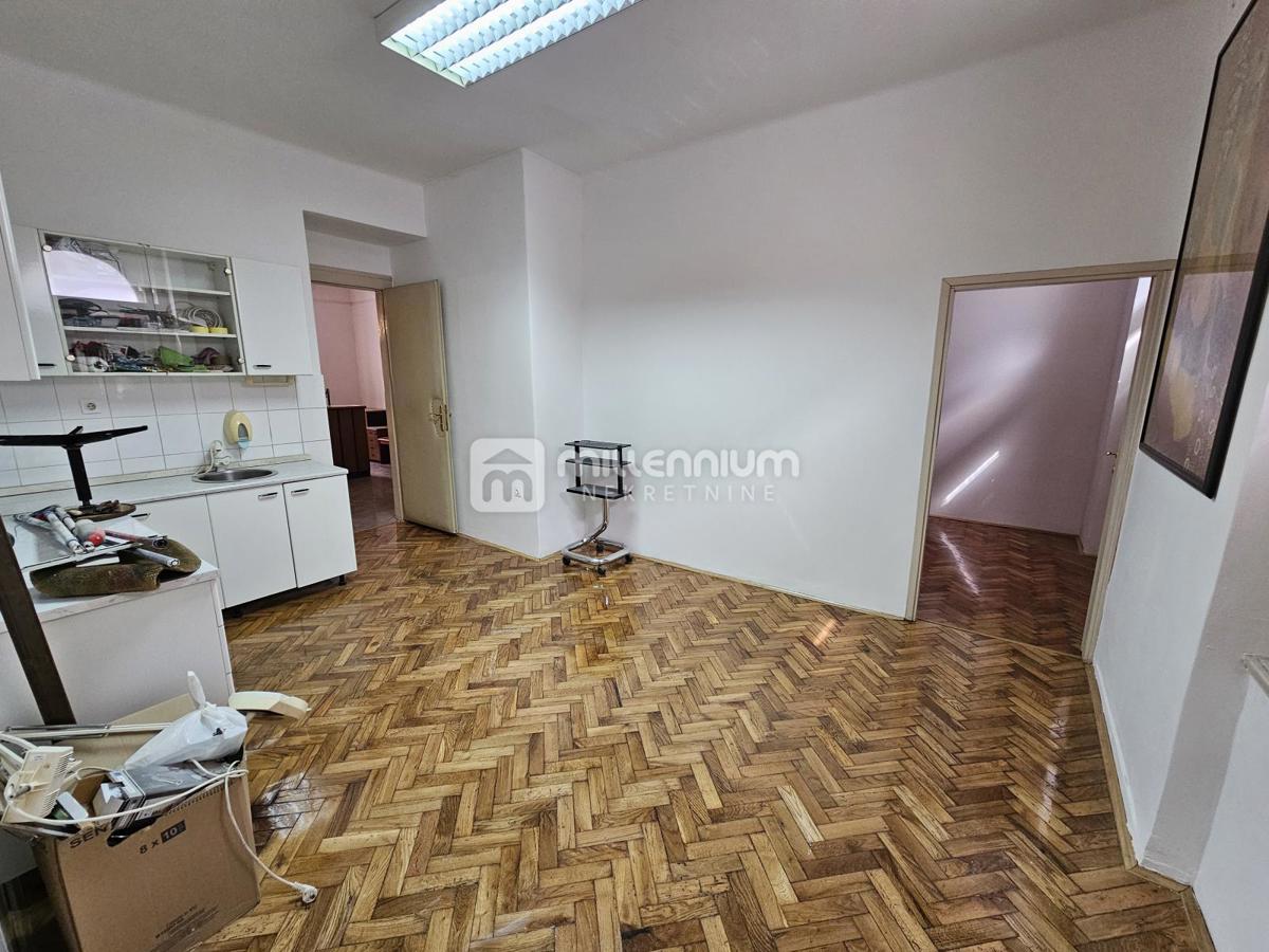 Apartmán Na predaj - PRIMORSKO-GORANSKA RIJEKA