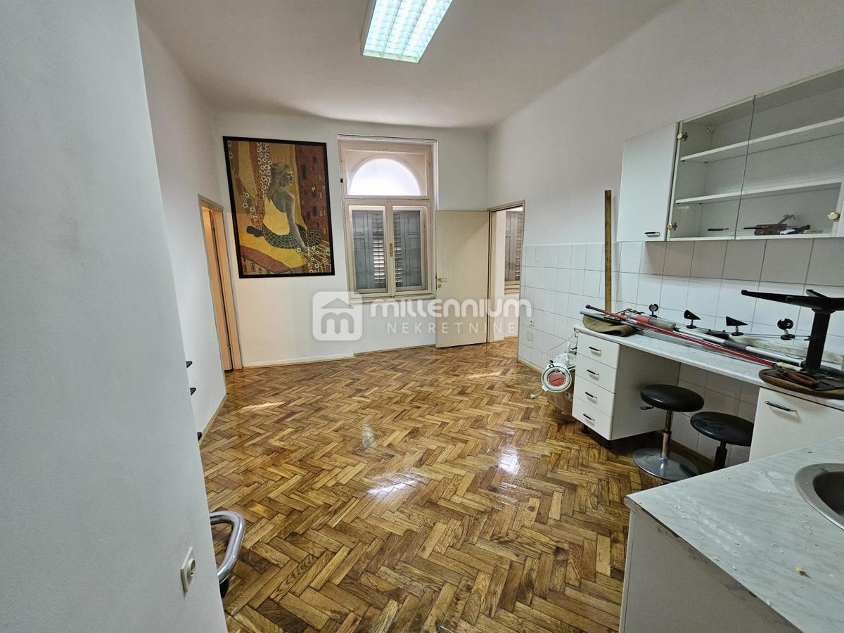 Apartmán Na predaj - PRIMORSKO-GORANSKA RIJEKA