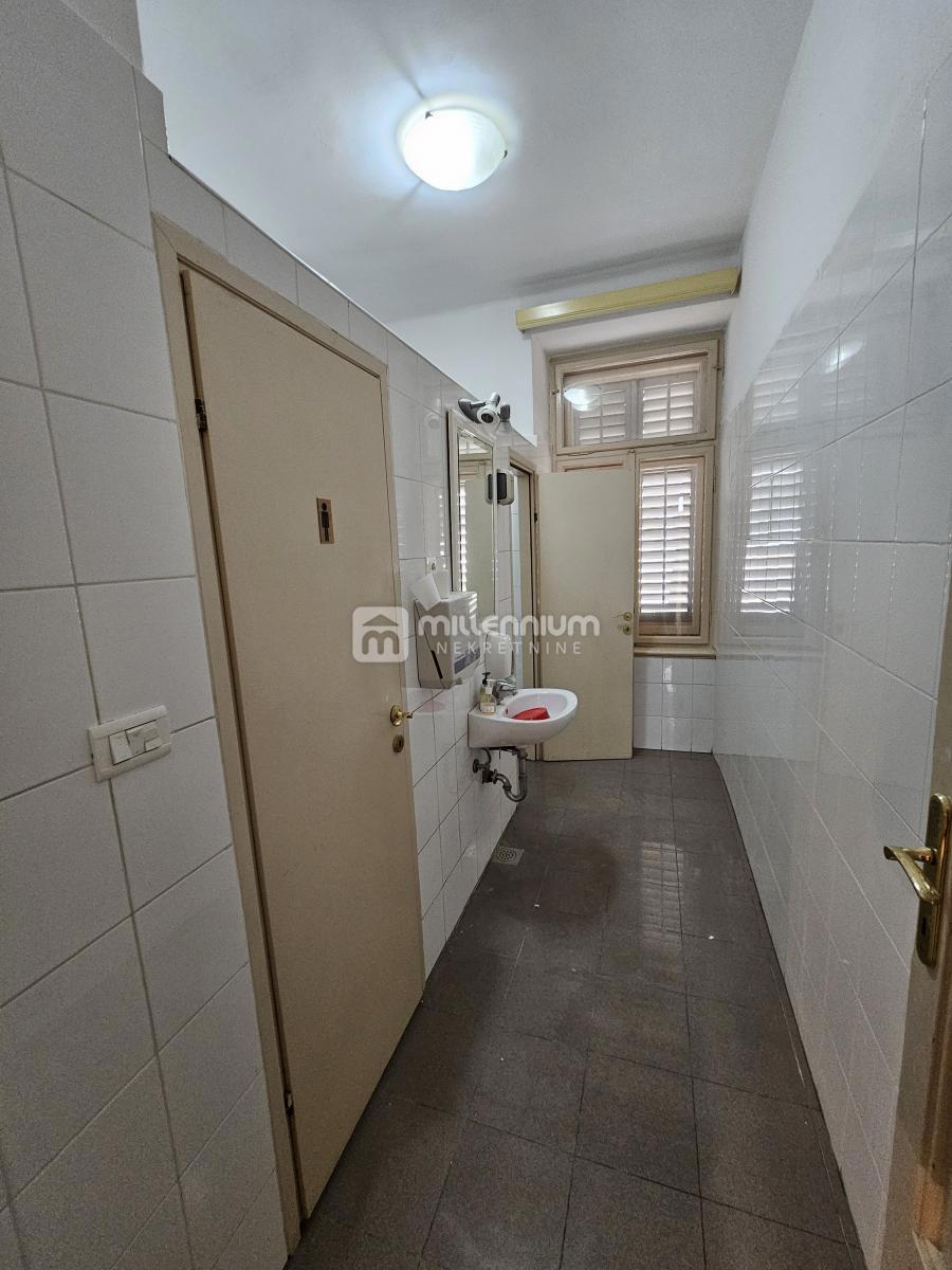 Apartmán Na predaj - PRIMORSKO-GORANSKA RIJEKA