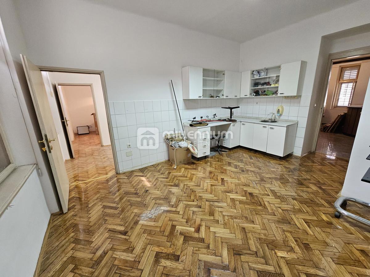 Apartmán Na predaj - PRIMORSKO-GORANSKA RIJEKA