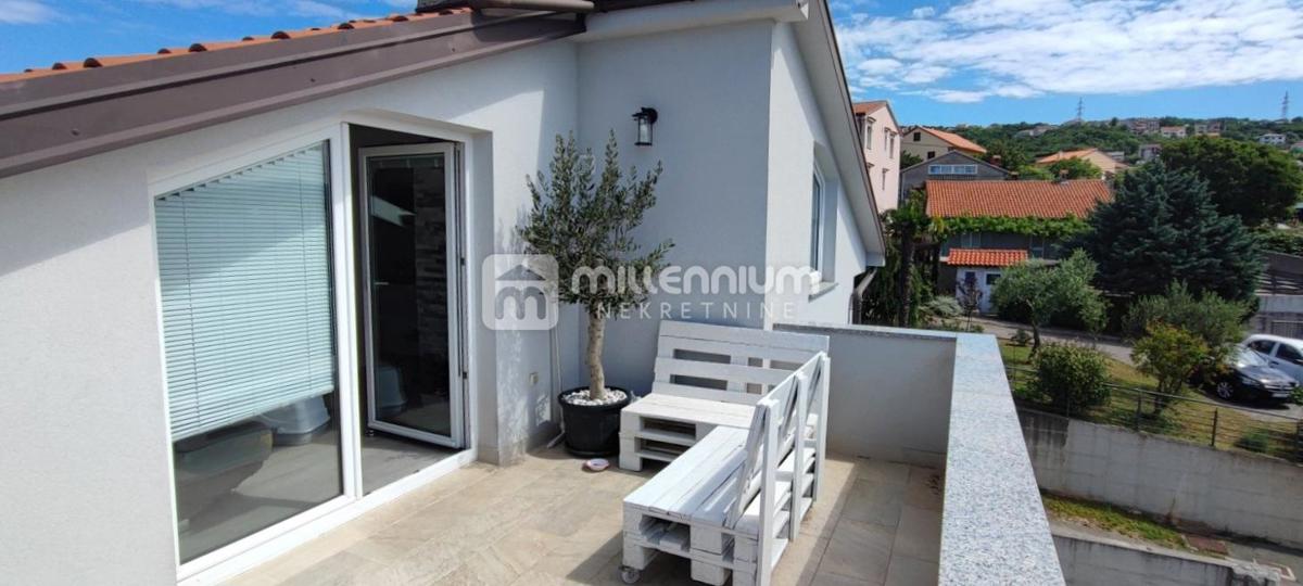 Flat For rent - PRIMORSKO-GORANSKA RIJEKA