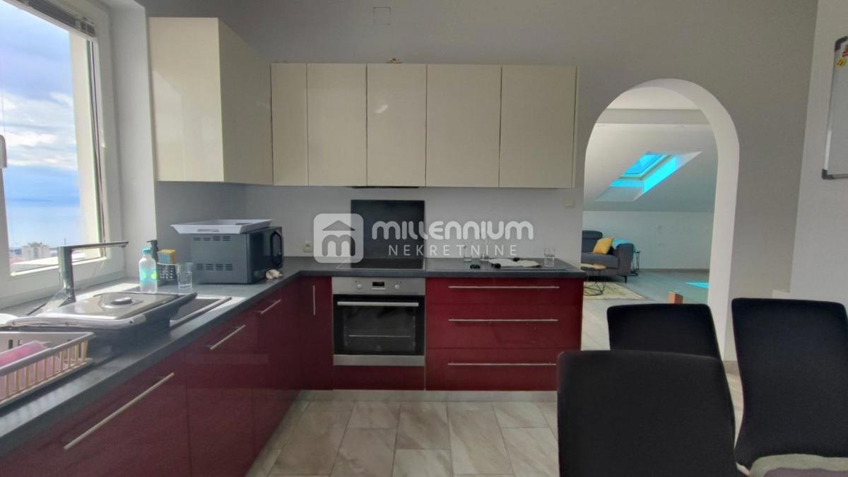 Flat For rent - PRIMORSKO-GORANSKA RIJEKA