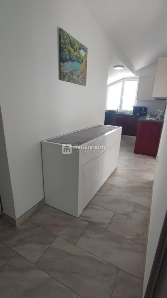 Flat For rent - PRIMORSKO-GORANSKA RIJEKA
