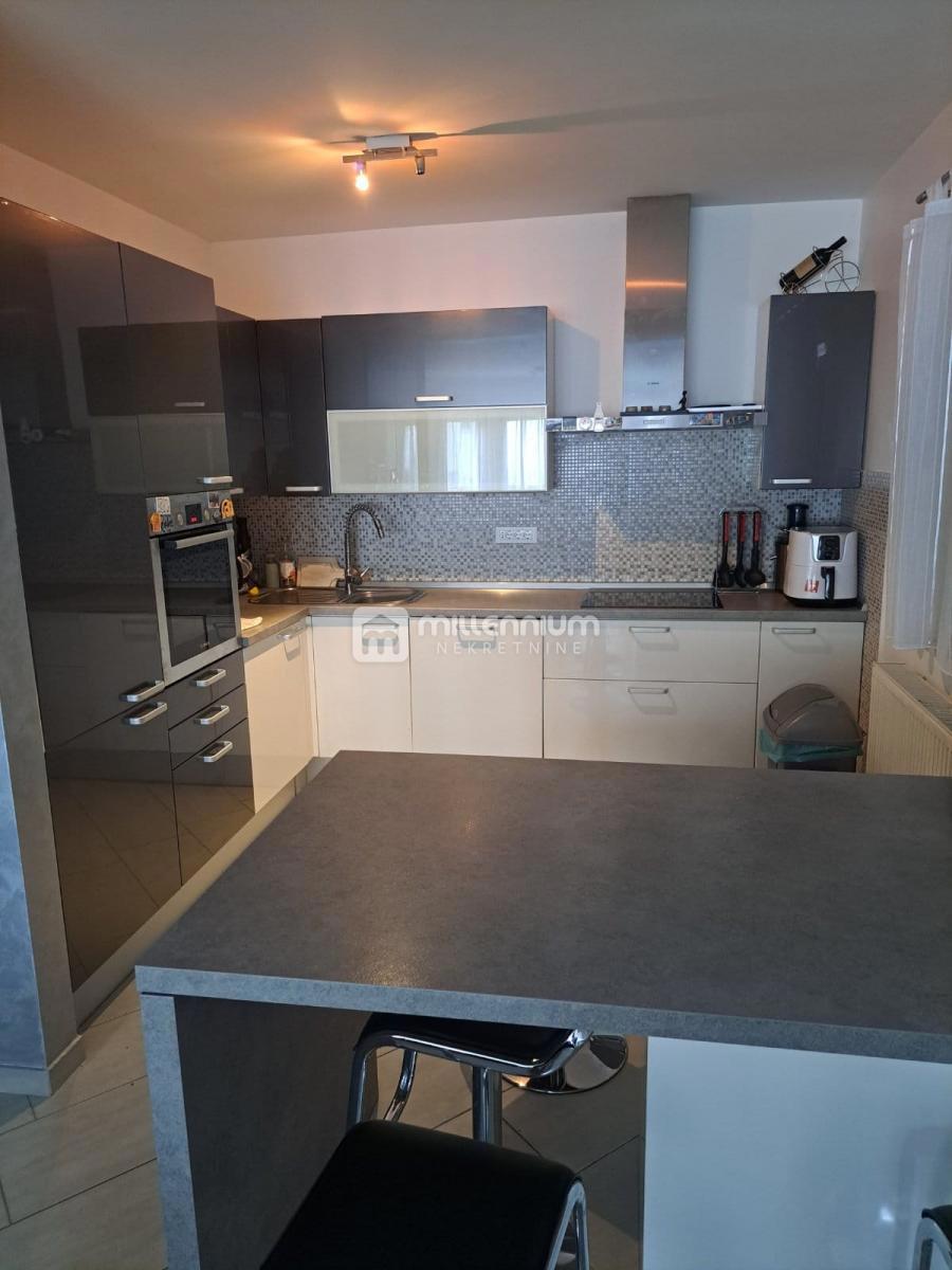 Apartmán Na predaj - PRIMORSKO-GORANSKA KOSTRENA