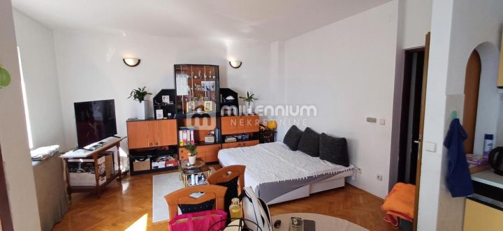 Apartmán Na predaj - Primorsko-goranska Crikvenica - foto 2/9