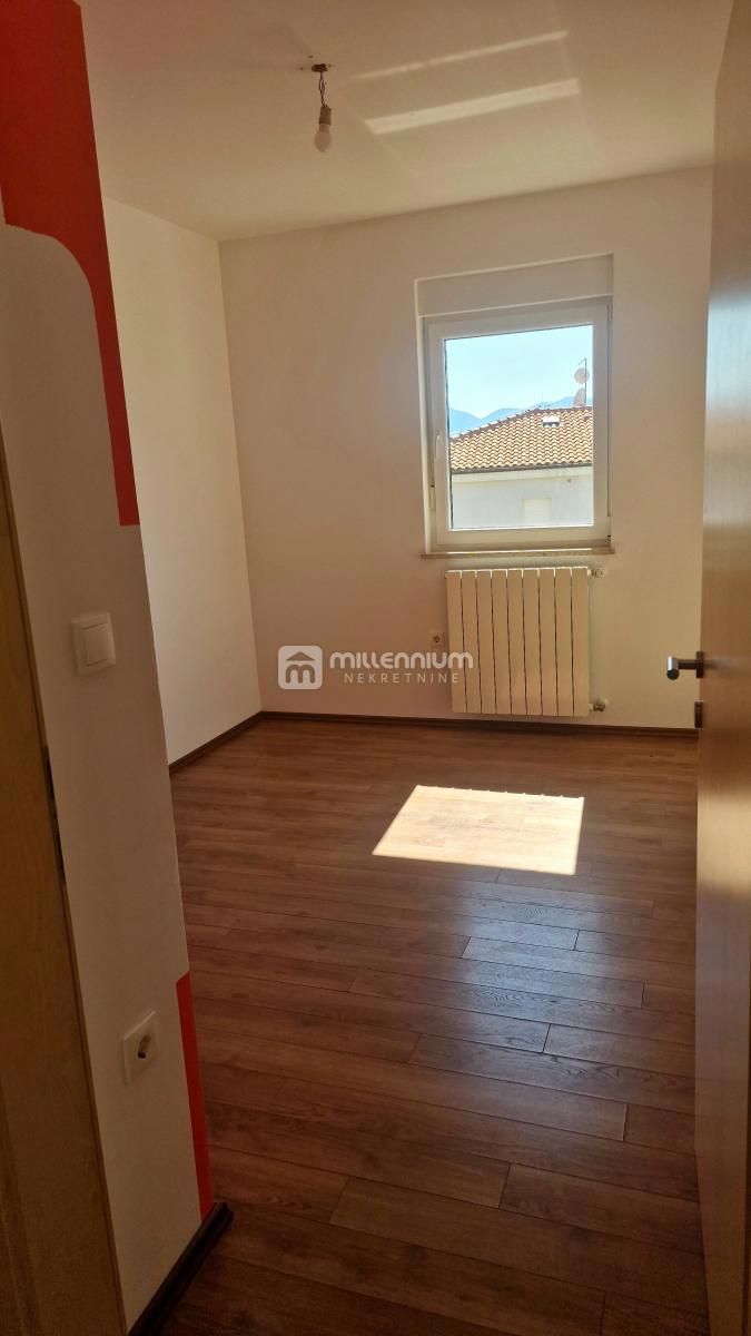 Flat For sale - PRIMORSKO-GORANSKA VIŠKOVO