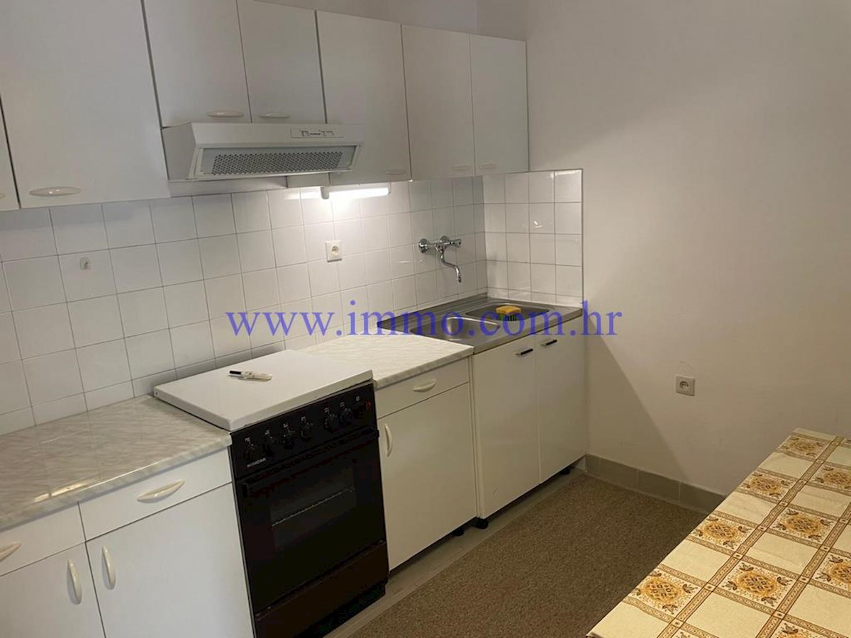 Apartmán Na predaj - SPLITSKO-DALMATINSKA SPLIT