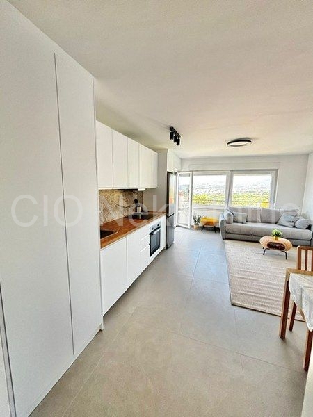 Apartmán K pronájmu - SPLITSKO-DALMATINSKA KAŠTELA