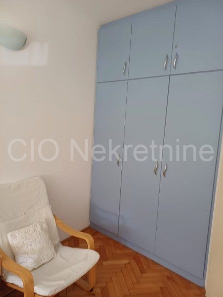 Flat For rent - SPLITSKO-DALMATINSKA SPLIT