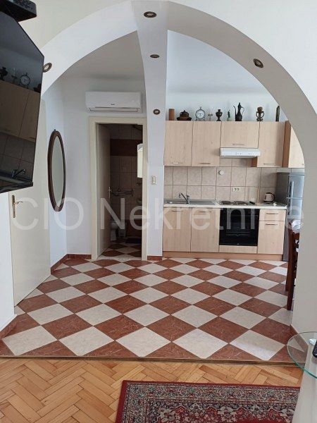 Flat For rent - SPLITSKO-DALMATINSKA SPLIT