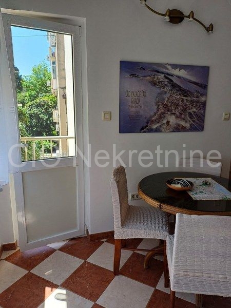 Flat For rent - SPLITSKO-DALMATINSKA SPLIT