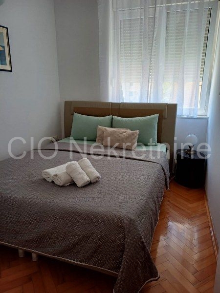 Flat For rent - SPLITSKO-DALMATINSKA SPLIT