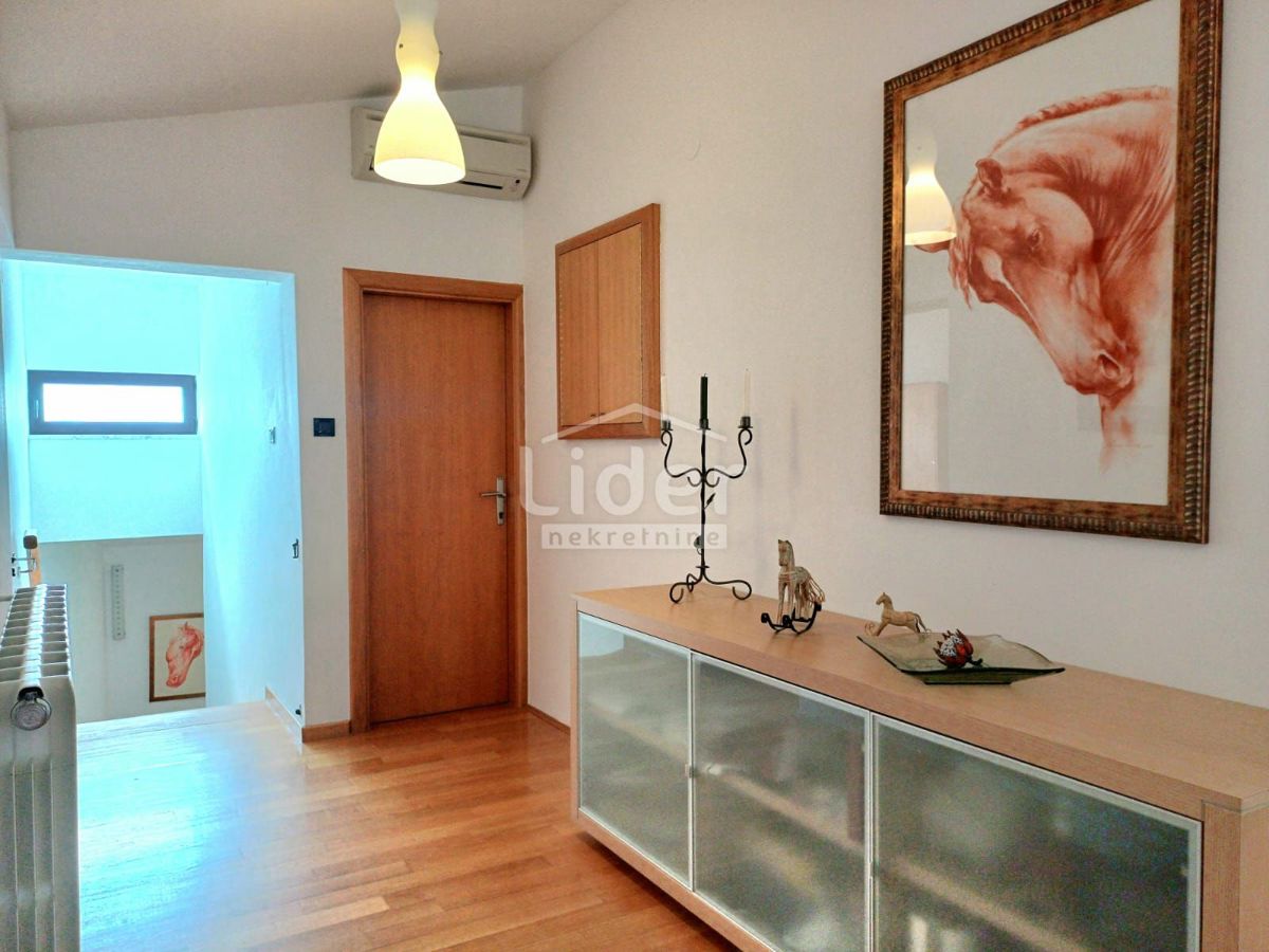 Apartmán K pronájmu - PRIMORSKO-GORANSKA RIJEKA