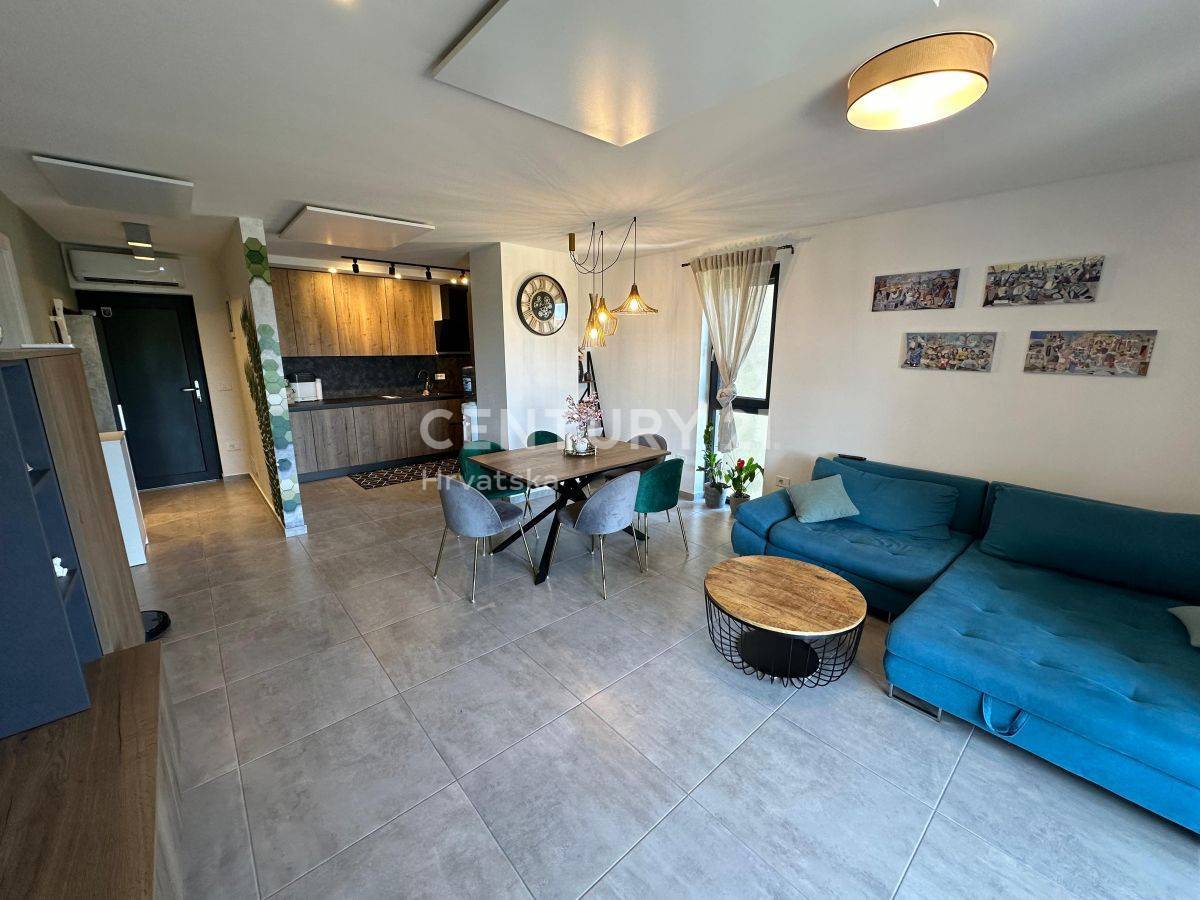 Flat For sale - ISTARSKA NOVIGRAD