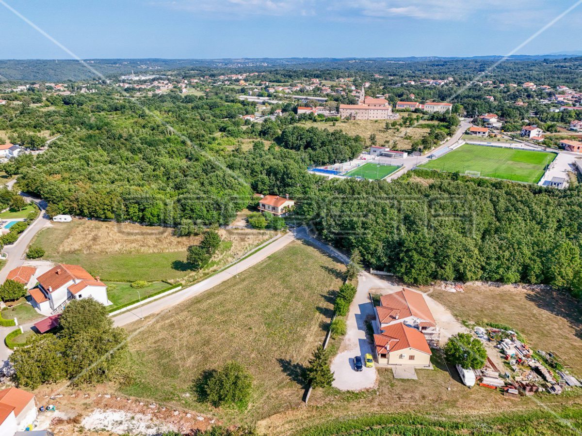 Parcela Naprodaj - ISTARSKA SVETI PETAR U ŠUMI