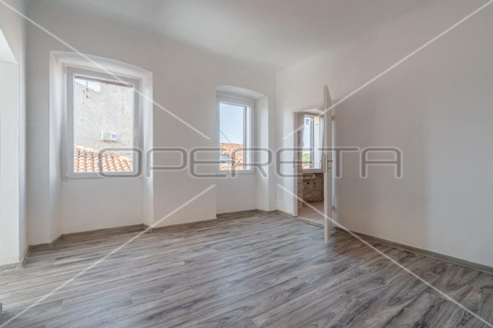 Appartement à vendre 74 m² – Pula
