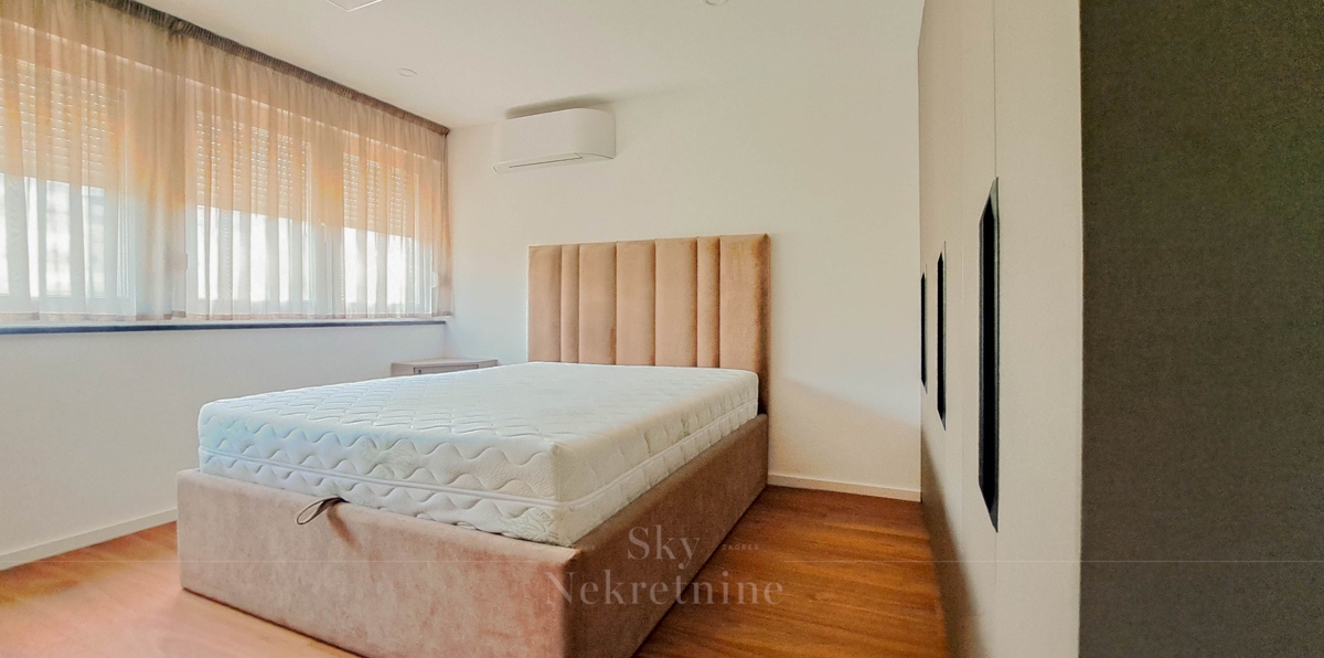 Apartmán Na predaj - GRAD ZAGREB ZAGREB