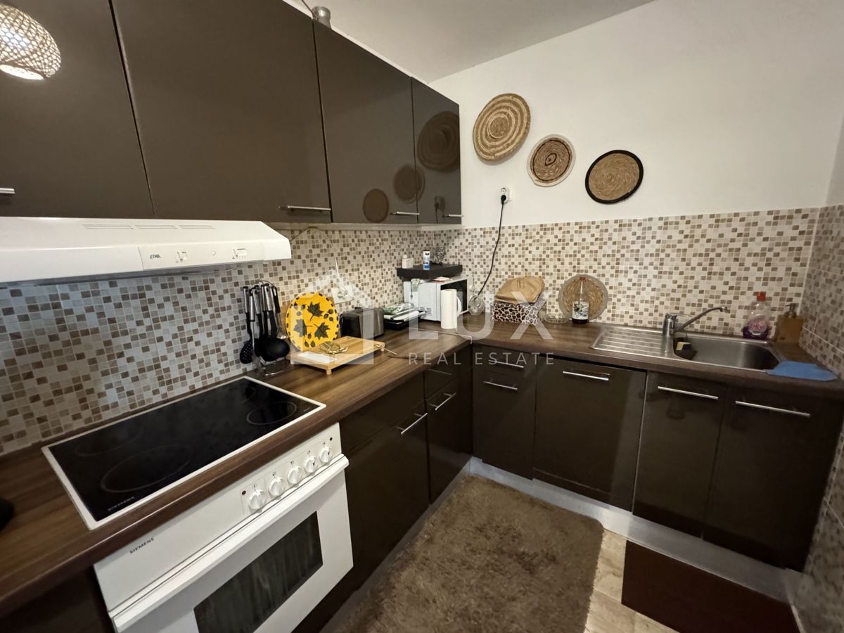 Flat For sale - PRIMORSKO-GORANSKA KRALJEVICA