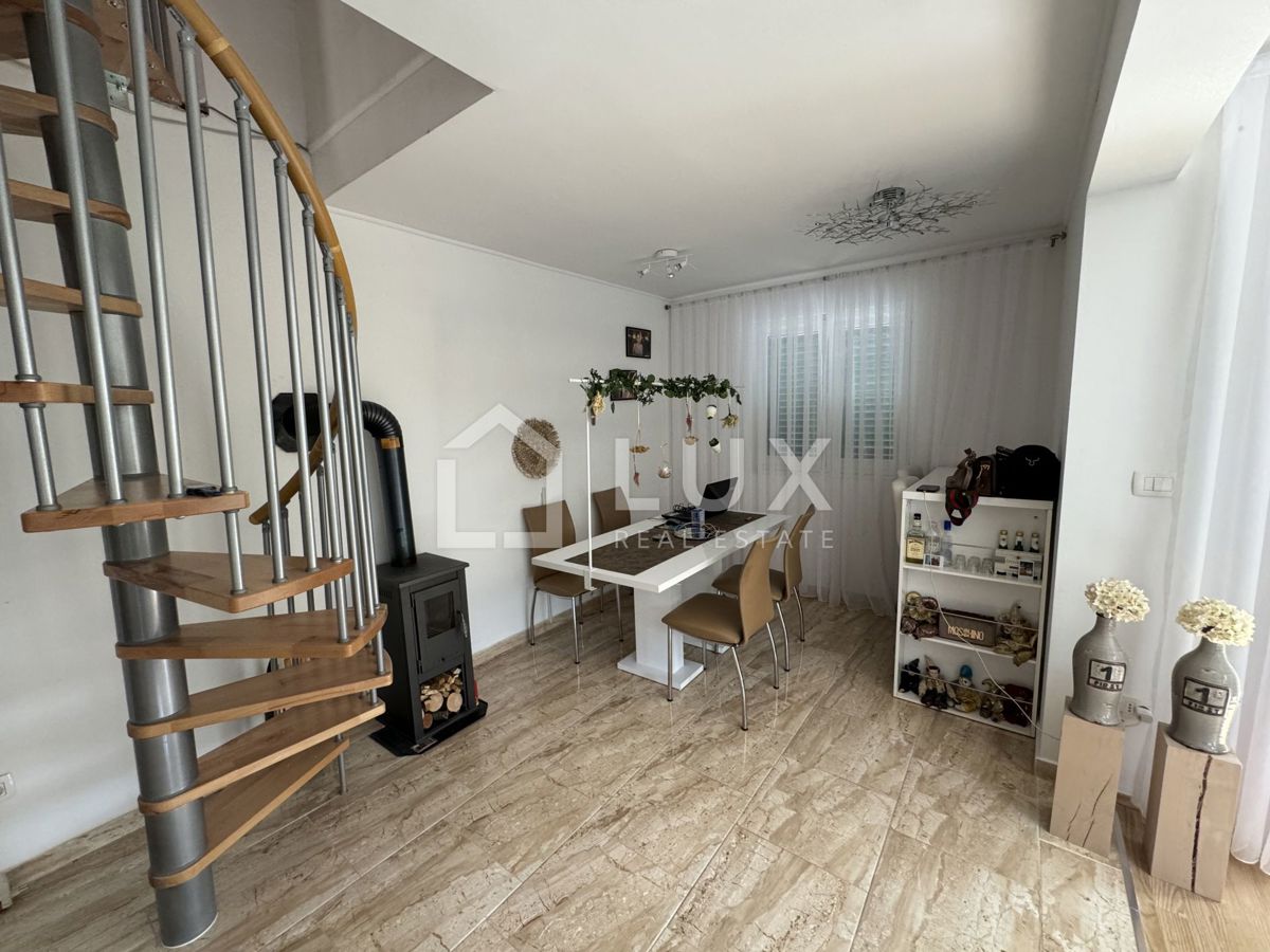 Flat For sale - PRIMORSKO-GORANSKA KRALJEVICA