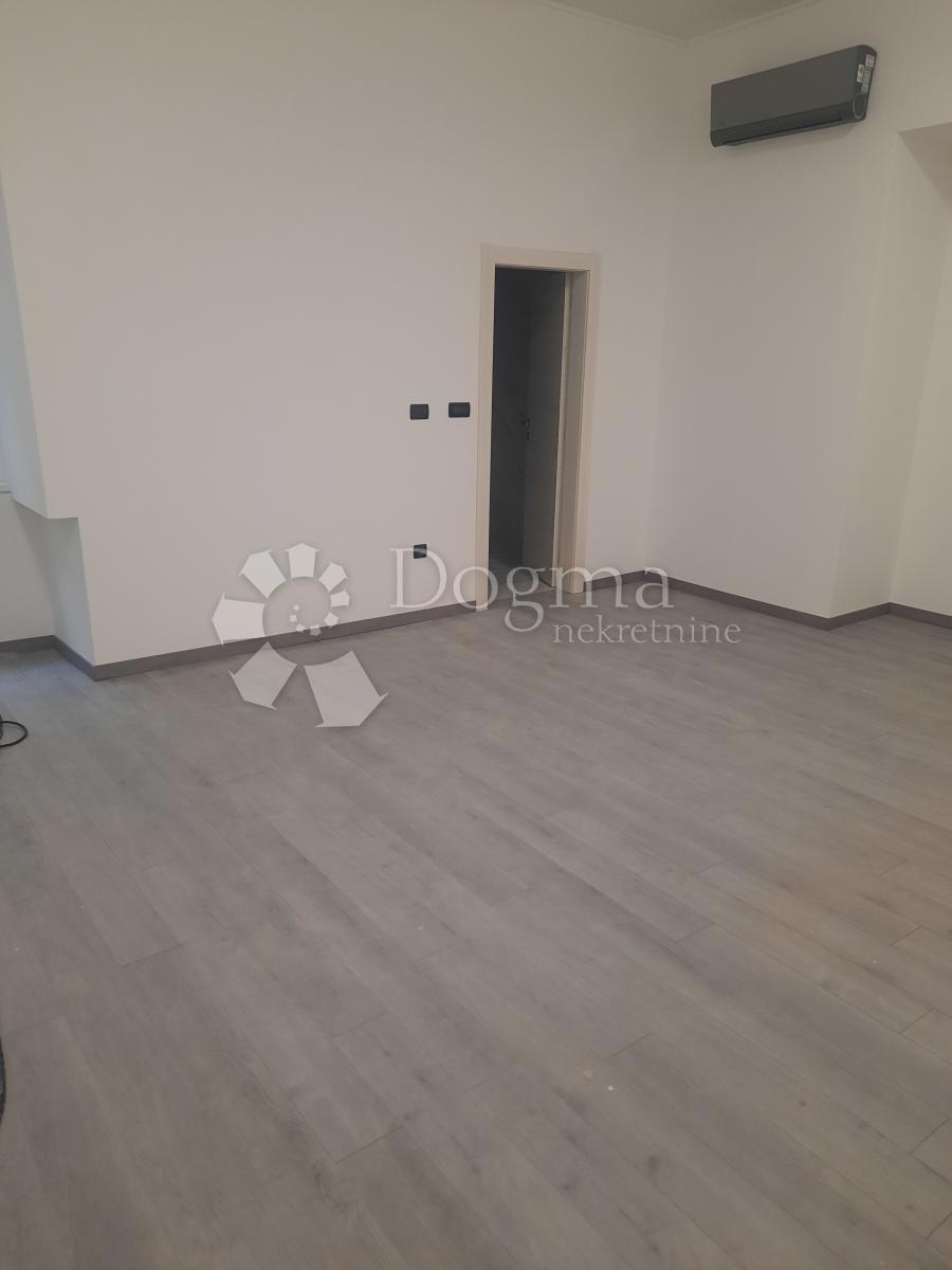 Appartement À vendre - Primorsko-goranska Rijeka - foto 3/5
