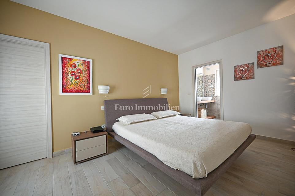 House For sale - ISTARSKA NOVIGRAD