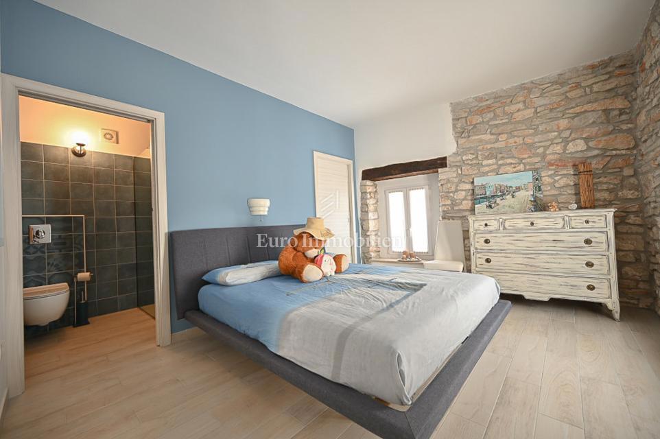 House For sale - ISTARSKA NOVIGRAD