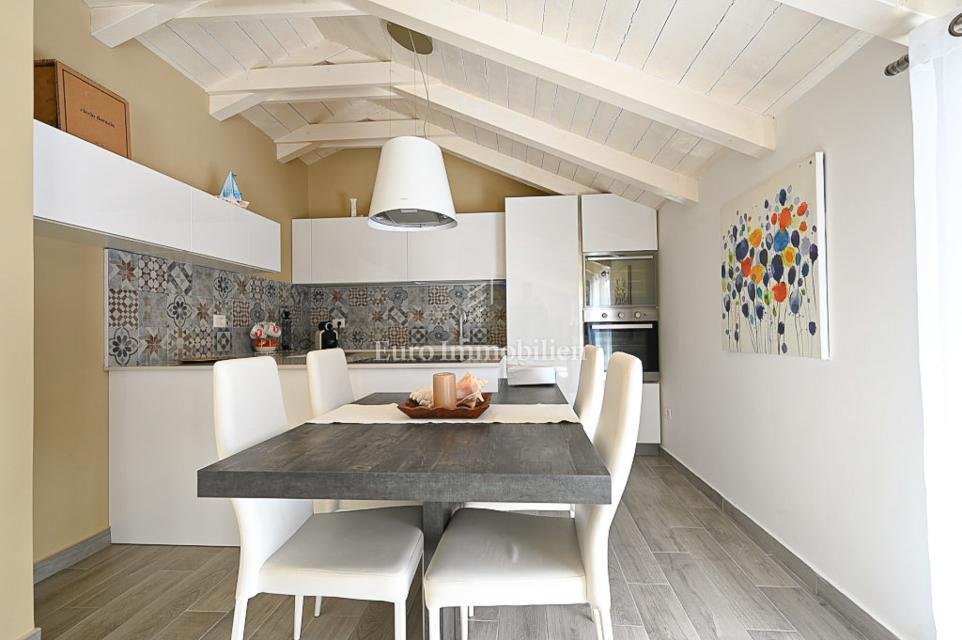 House For sale - ISTARSKA NOVIGRAD