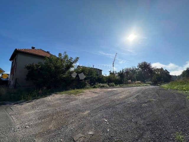 Casa In vendita - Karlovačka Krnjak - foto 2/5