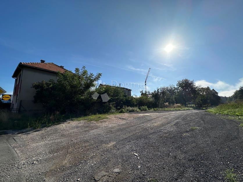 Haus Zu verkaufen - Karlovačka Krnjak - foto 2/4