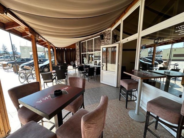 Locaux commerciaux À vendre - Ličko-senjska Gospić - foto 4/12