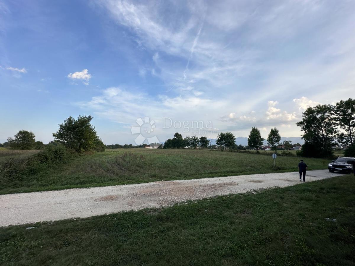 Terreno In vendita - LIČKO-SENJSKA GOSPIĆ