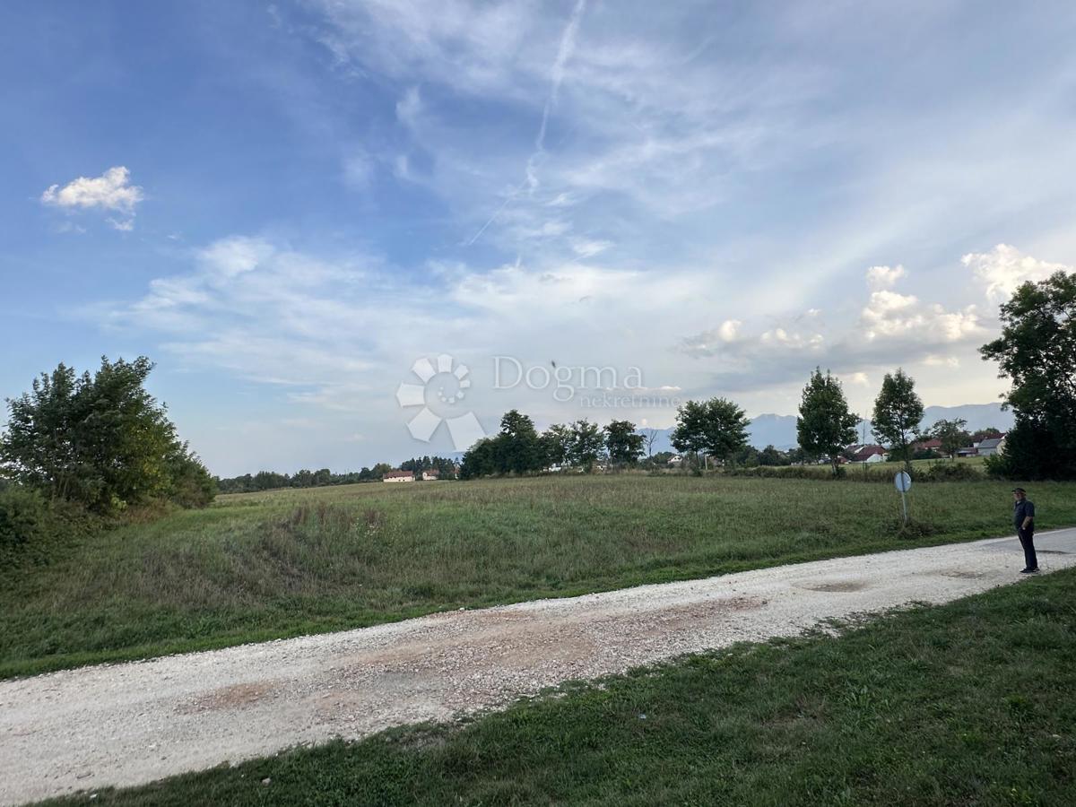 Terreno In vendita - LIČKO-SENJSKA GOSPIĆ