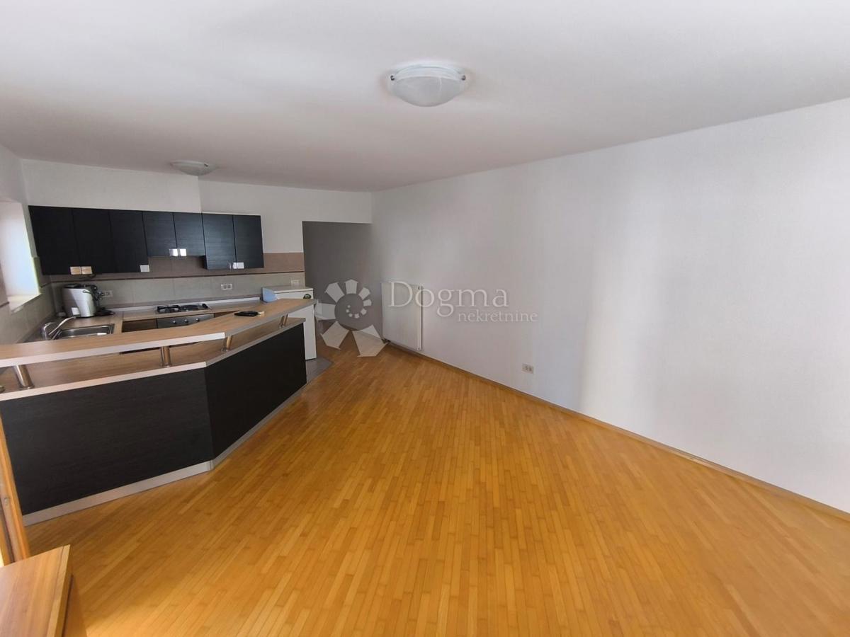 Apartmán Na predaj - ZAGREBAČKA SAMOBOR