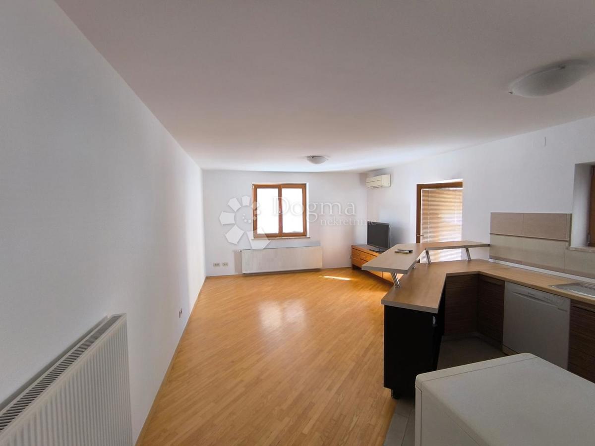 Apartmán Na predaj - ZAGREBAČKA SAMOBOR