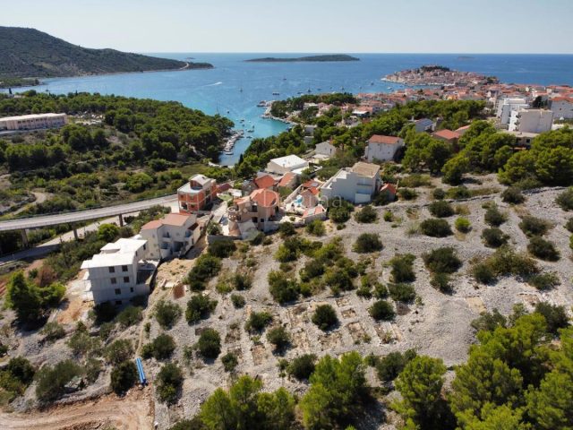 Land for sale 2219 m² – Primošten