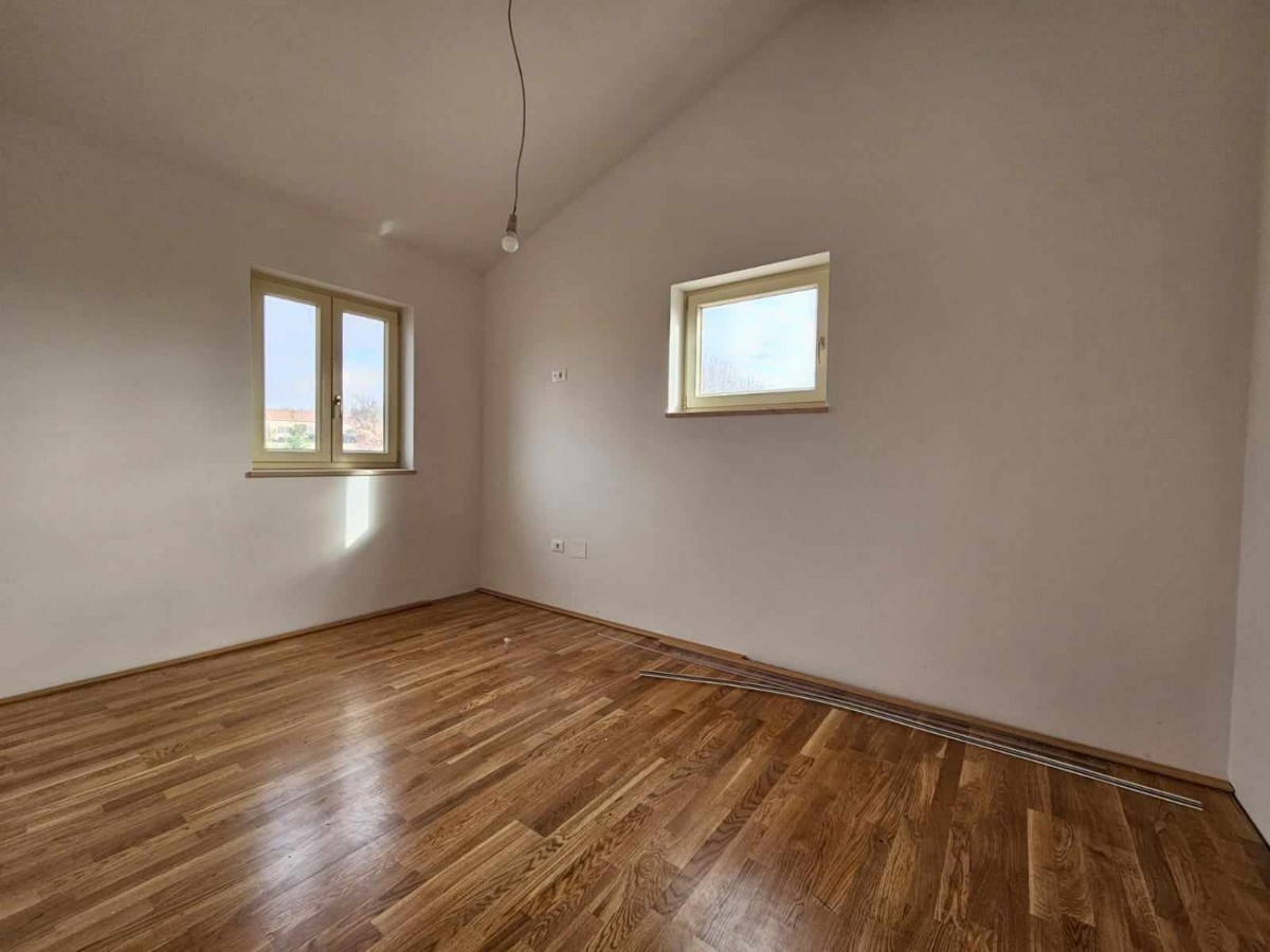 House For sale - ISTARSKA TINJAN