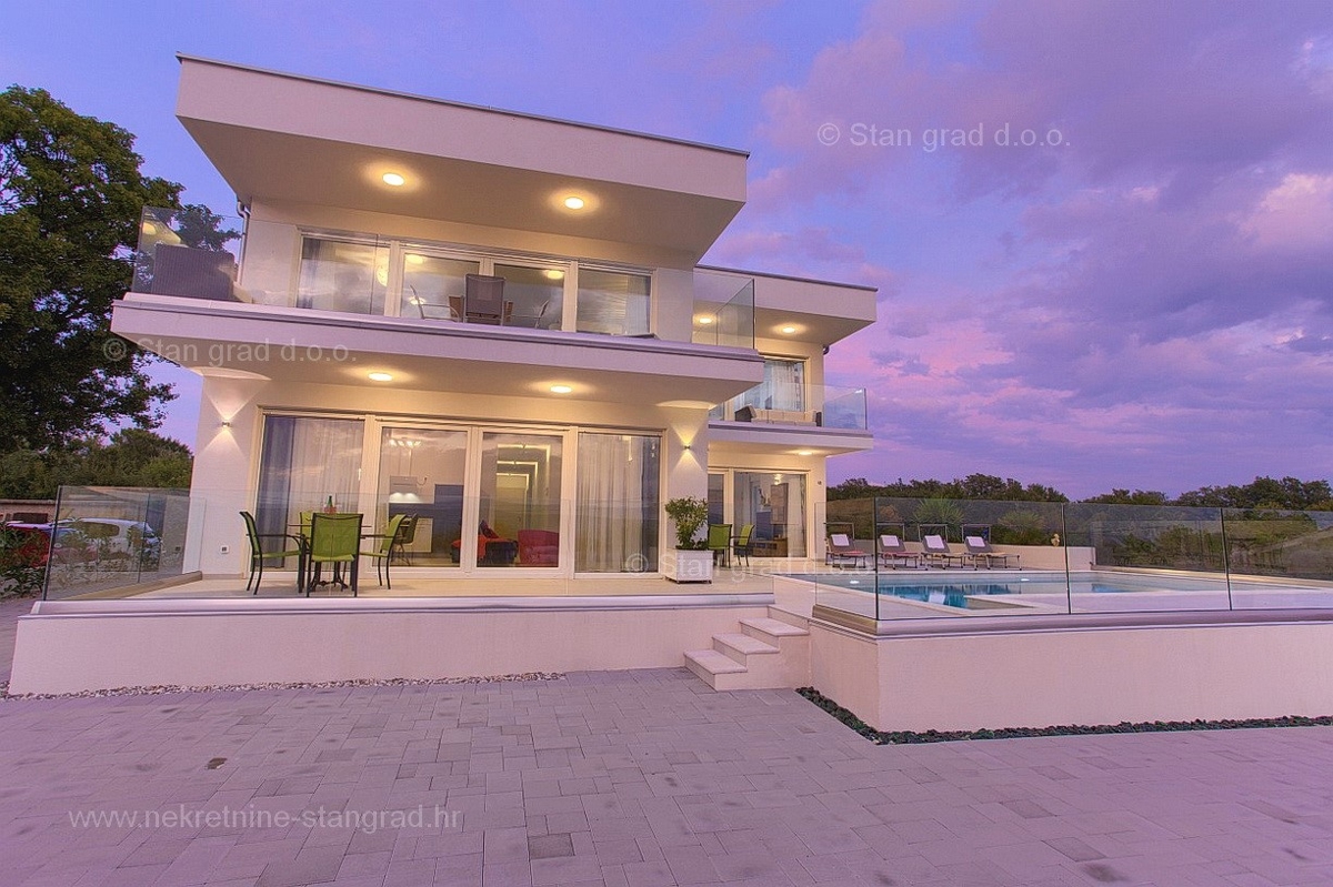 Apartma Naprodaj - PRIMORSKO-GORANSKA Krk