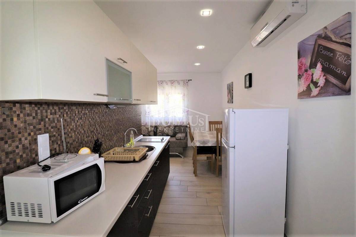Stan Na prodaju - šibensko-kninska Vodice - foto 3/14