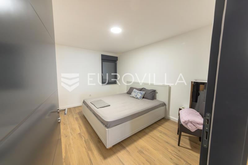 Apartmán Na prodej - OSJEČKO-BARANJSKA OSIJEK