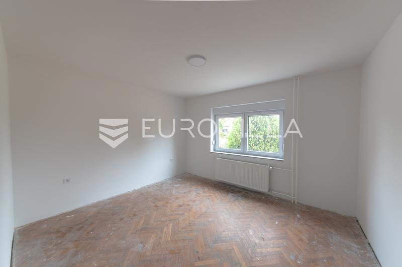 House For rent - OSJEČKO-BARANJSKA OSIJEK