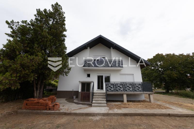 House For sale SARVAŠ