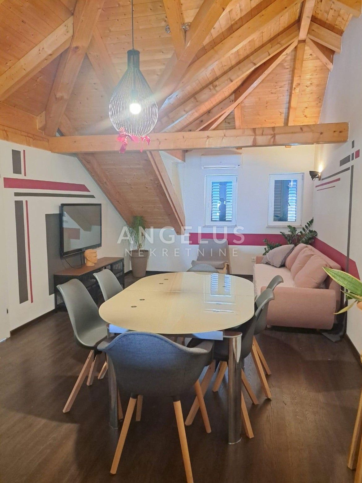 Apartment Zu verkaufen - SPLITSKO-DALMATINSKA SPLIT