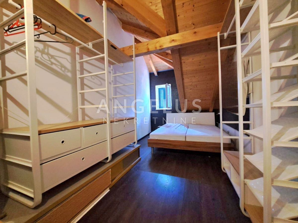 Apartment Zu verkaufen - SPLITSKO-DALMATINSKA SPLIT