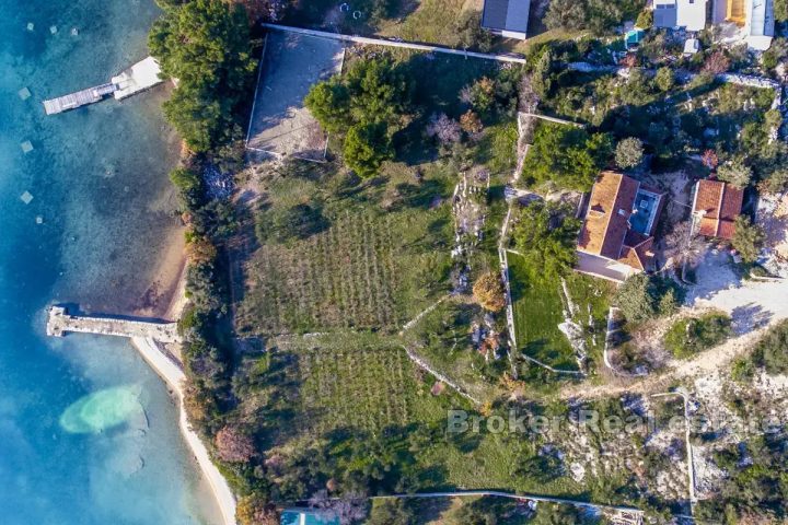 Kuća na prodaju 240 m² – Murter