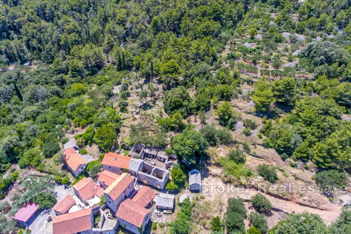 Terreno In vendita - SPLITSKO-DALMATINSKA HVAR