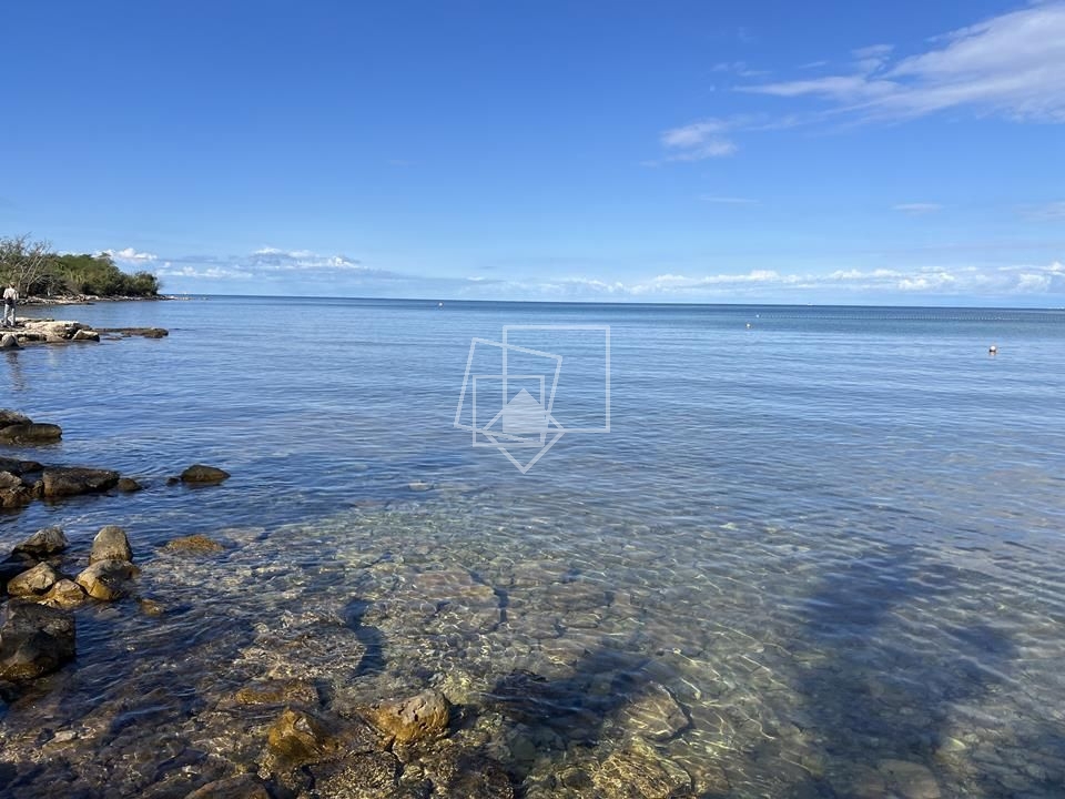 Land For sale - ISTARSKA UMAG